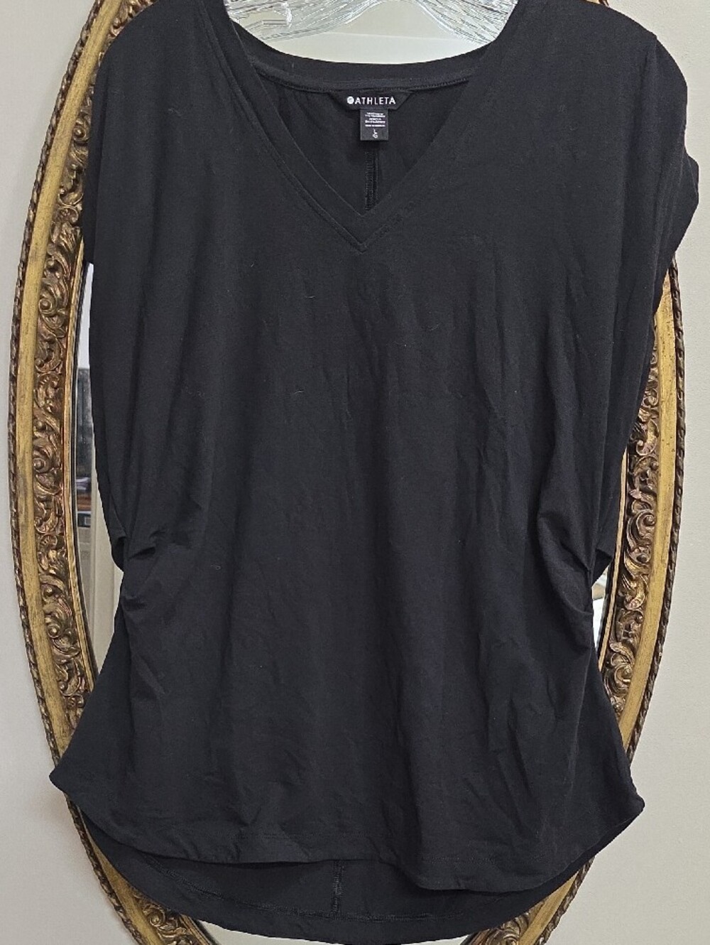 Athleta Outbound V Neck T-shirt Withb Cap Sleeves, Ruched Sides, Size Large